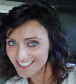 Elvira Lucia Augelli